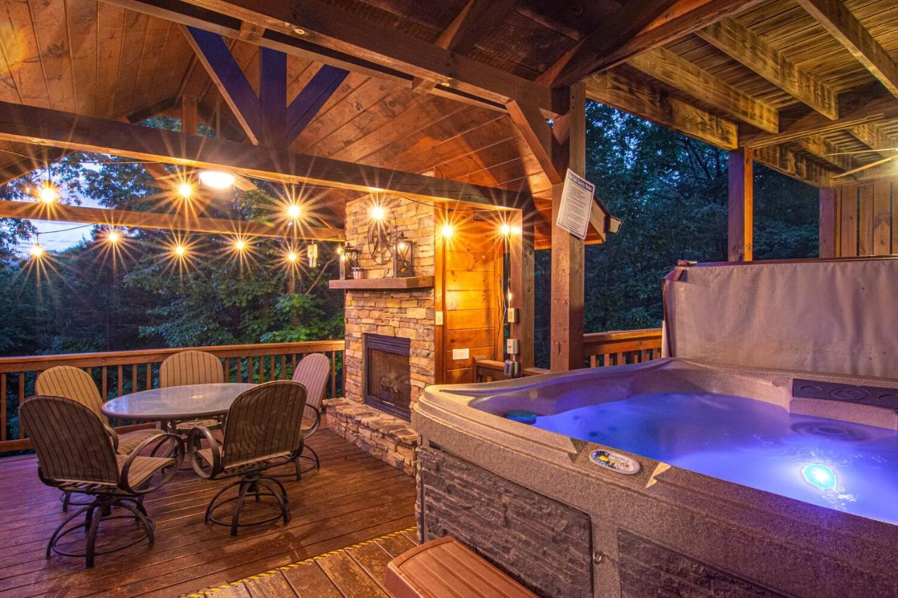 Incredible Views! - Pet Friendly - Aska Adventure Area - Bearfoot Bungalow Blue Ridge Eksteriør bilde
