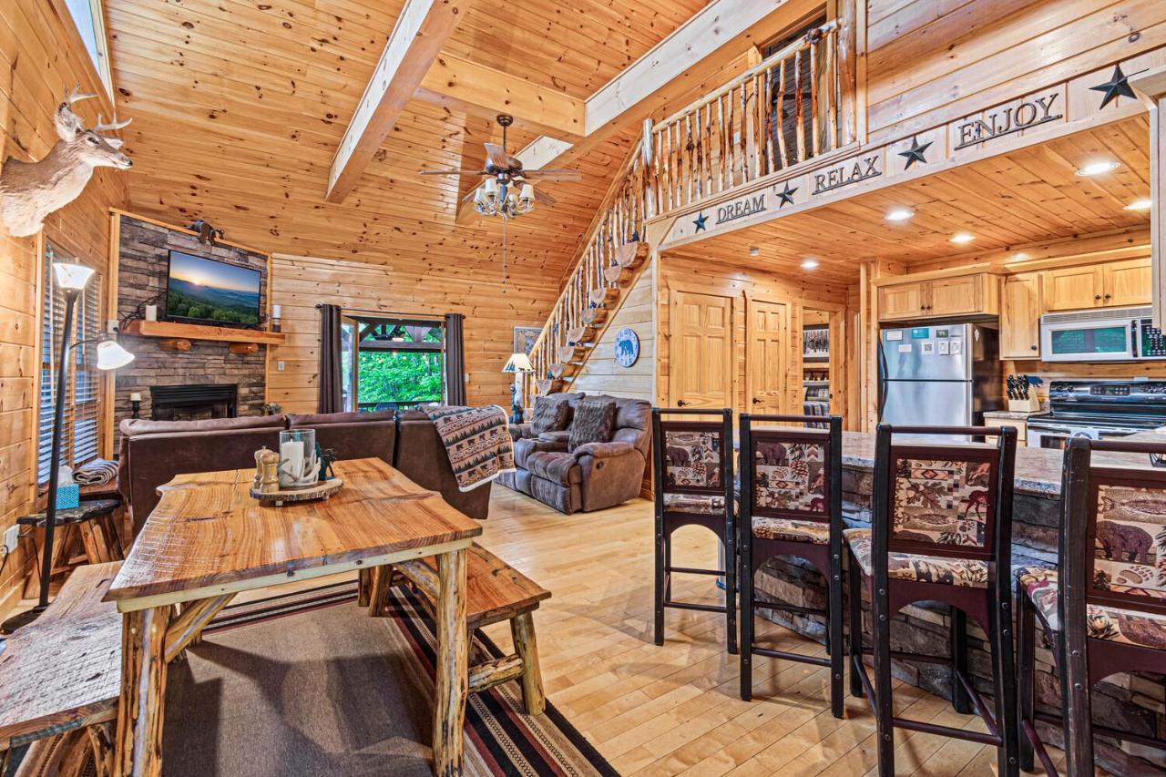 Incredible Views! - Pet Friendly - Aska Adventure Area - Bearfoot Bungalow Blue Ridge Eksteriør bilde
